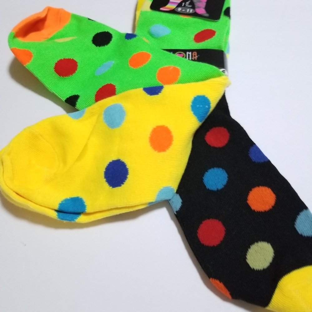 Three Pairs Pok a dot Crew Socks